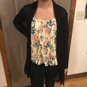 ⭐️4/$25 OSO Casuals Crochet Black Cardigan (L)